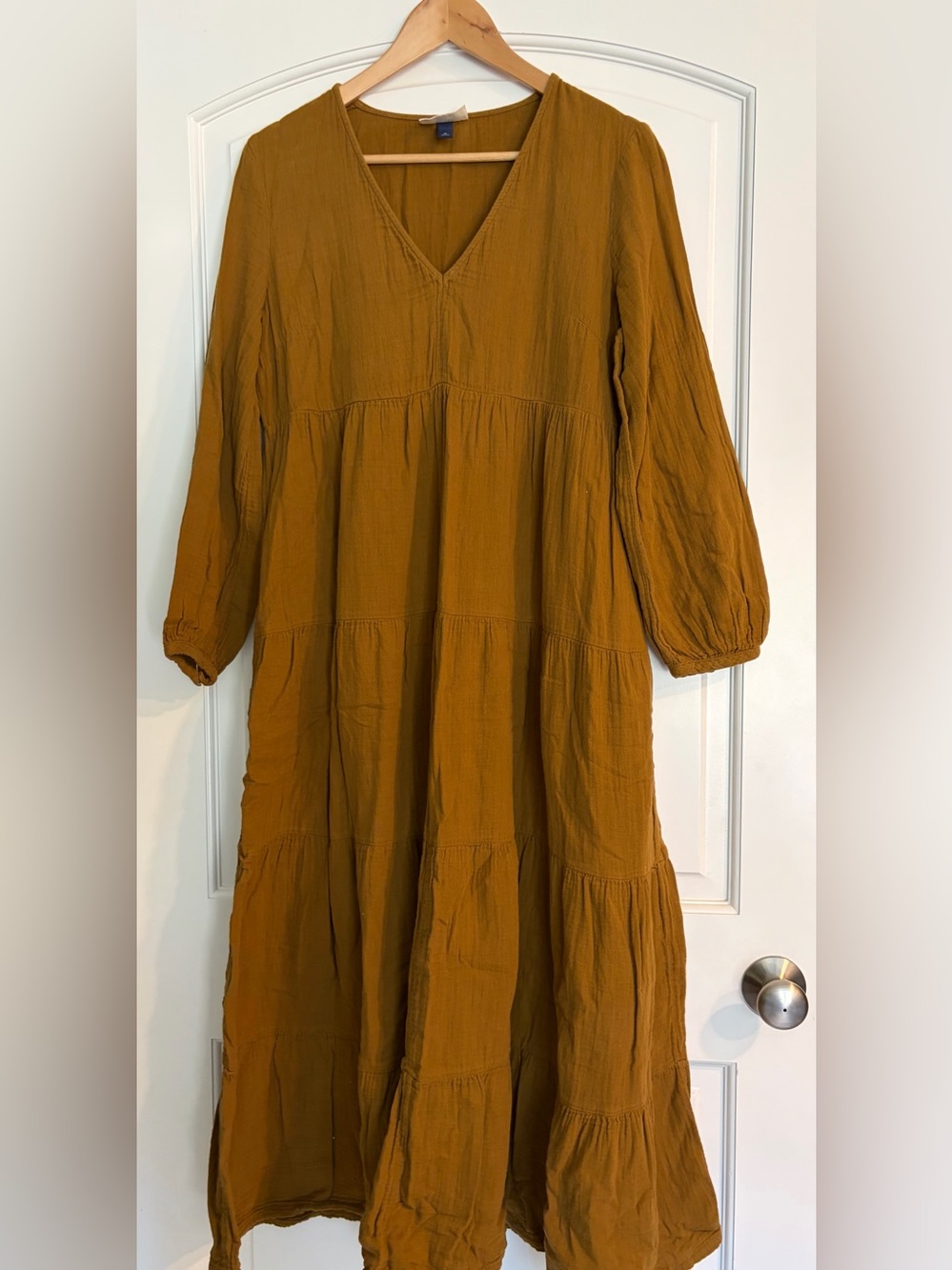 Universal Thread Women’s Mustard Tiered V-Neck Long Sleeve Cotton Boho Dress M